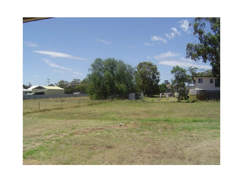 10 Moonul Street, Eumungerie NSW 2831