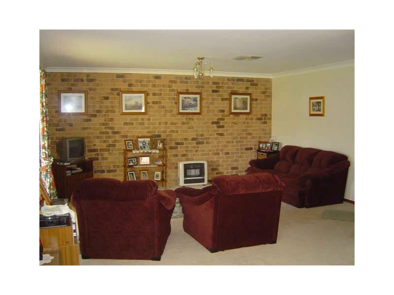 13B Murrayfield Drive, Dubbo NSW 2830