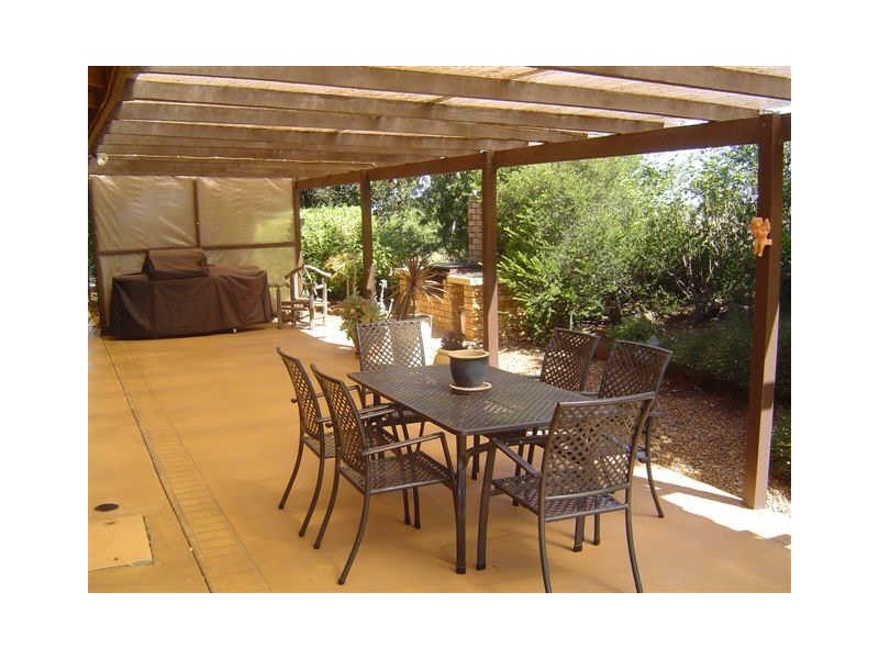 16L Kurrajong Drive, Dubbo NSW 2830