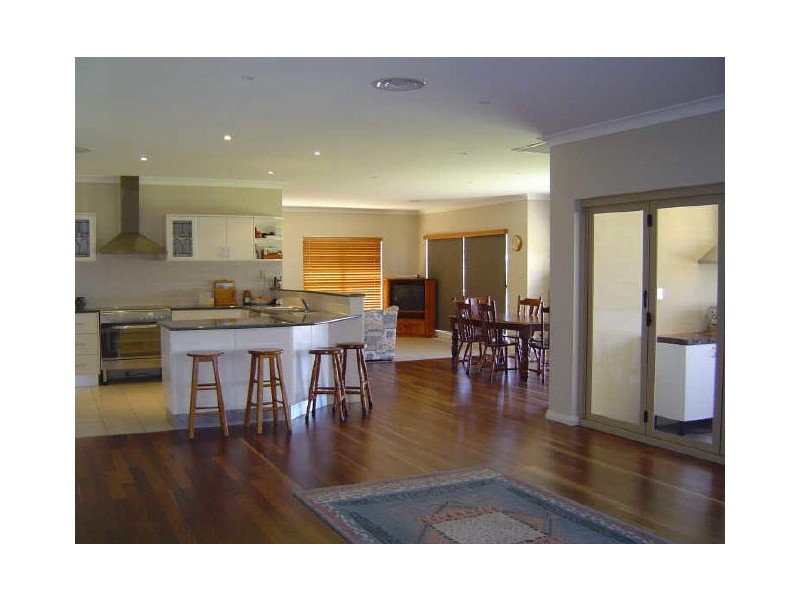 7 Ballindoch Place, Dubbo NSW 2830
