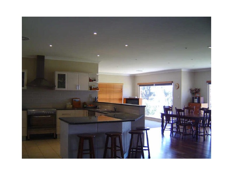 7 Ballindoch Place, Dubbo NSW 2830