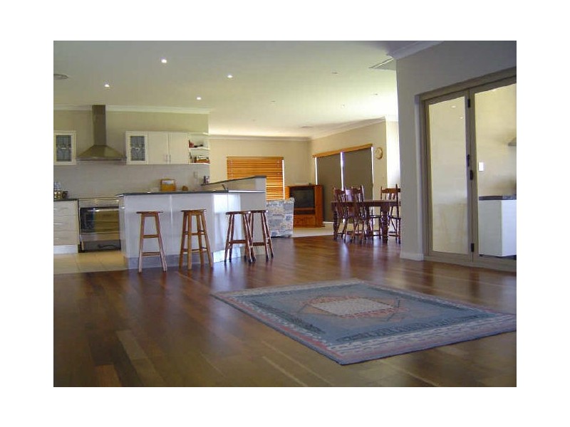 7 Ballindoch Place, Dubbo NSW 2830