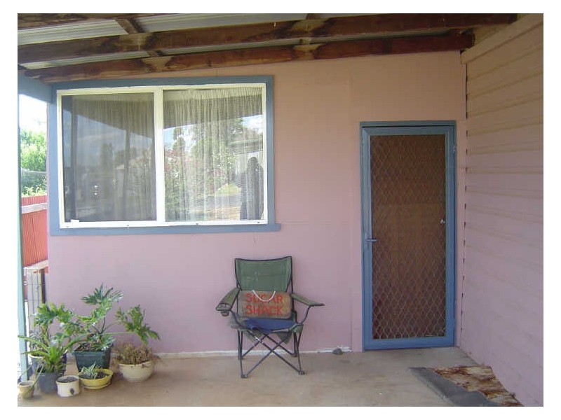 37 Iris Street, Gilgandra NSW 2827