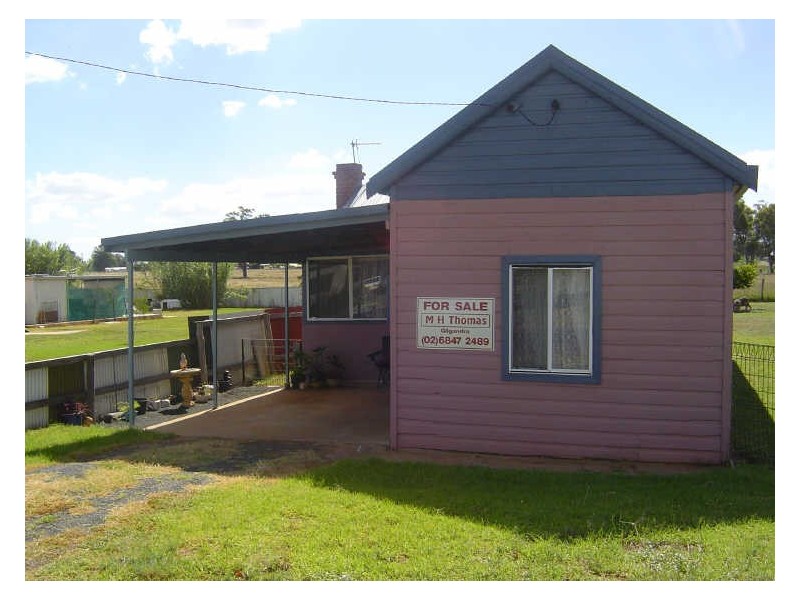 37 Iris Street, Gilgandra NSW 2827