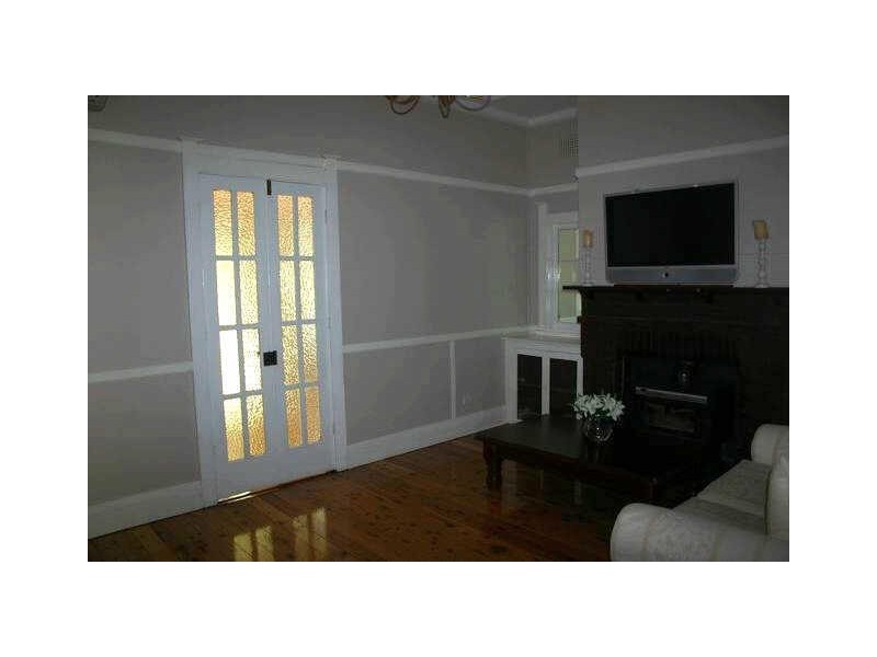 11 Dalton Street, Dubbo NSW 2830
