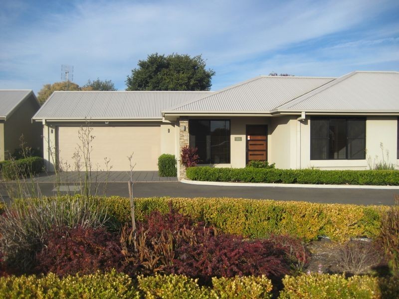 10/2-8 Diane Street, Dubbo NSW 2830
