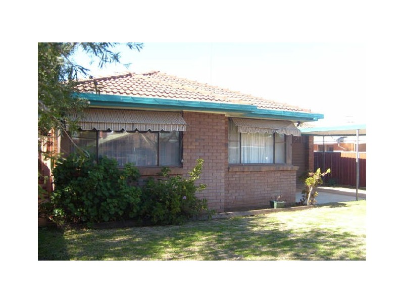 20 Villiers Avenue, Dubbo NSW 2830