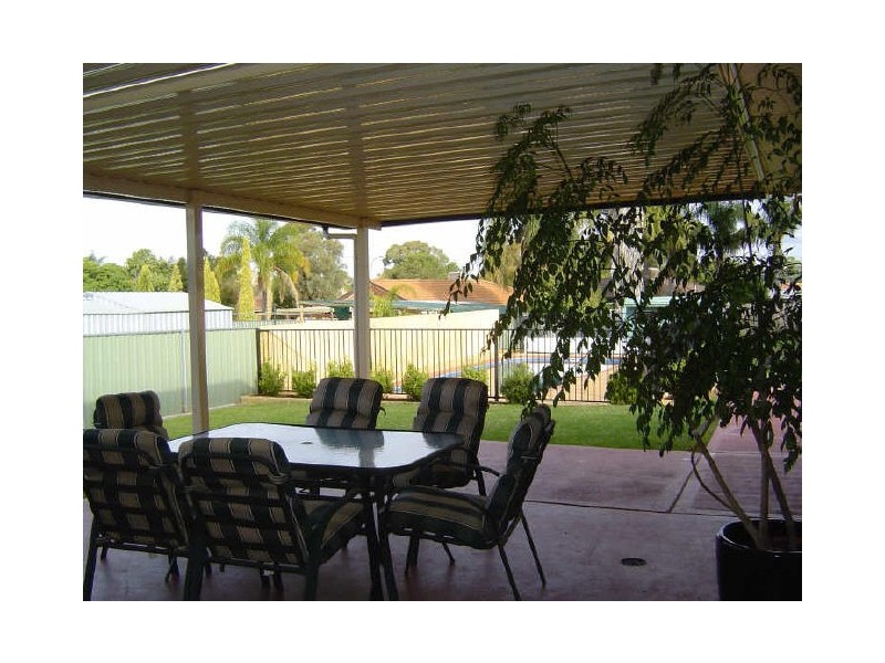 40 Meadow Bank Drive, Dubbo NSW 2830
