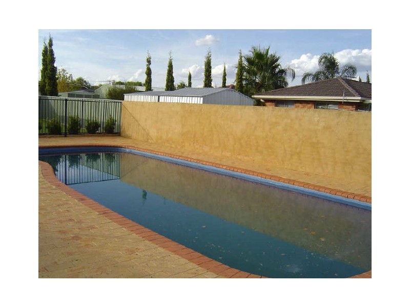 40 Meadow Bank Drive, Dubbo NSW 2830