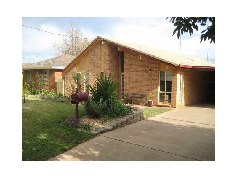 369 Fitzroy Street, Dubbo NSW 2830