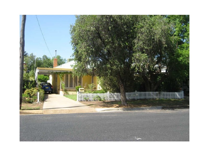 26A Sterling Street, Dubbo NSW 2830