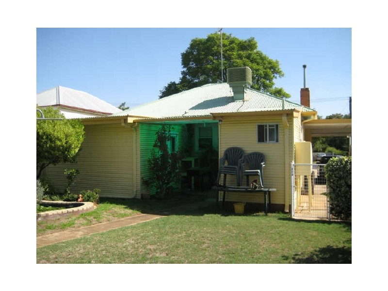 26A Sterling Street, Dubbo NSW 2830