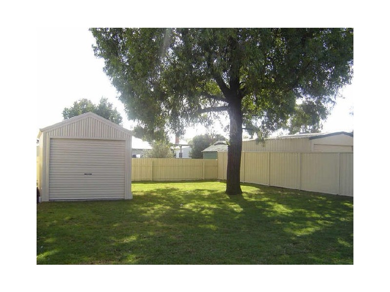 8 Tamworth Street, Dubbo NSW 2830