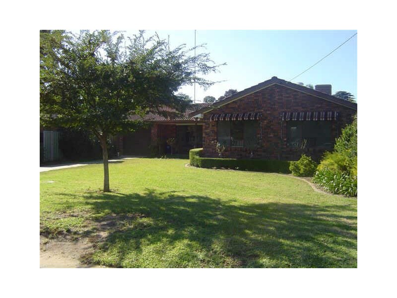 6 Gundarra Street, Dubbo NSW 2830