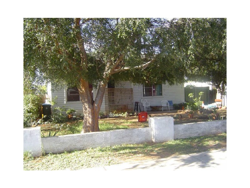 27 Victoria Street, Dubbo NSW 2830