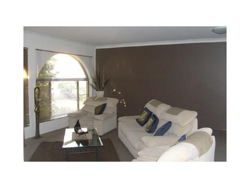 27 Beveridge Crescent, Dubbo NSW 2830