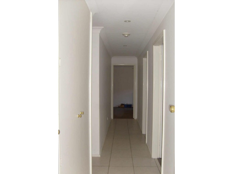 27 Beveridge Crescent, Dubbo NSW 2830