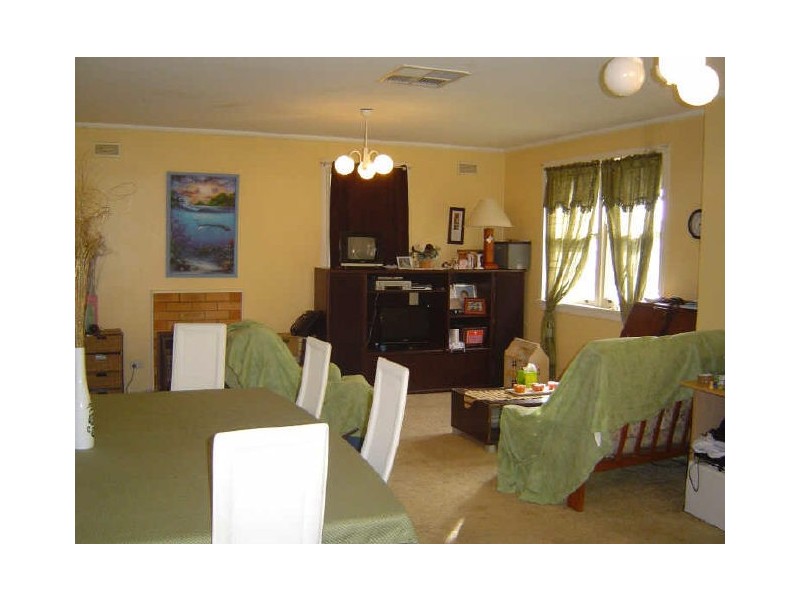 11 Ronald Street, Dubbo NSW 2830