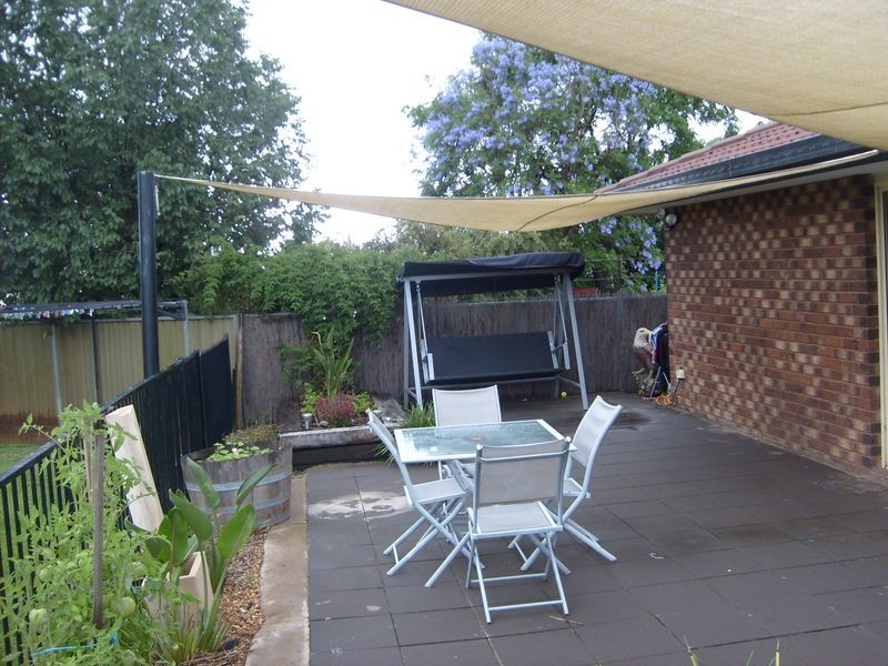 27 Pegasus Place, Dubbo NSW 2830
