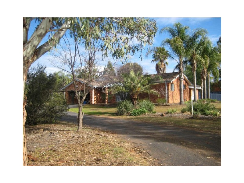 90 St Georges Terrace, Dubbo NSW 2830