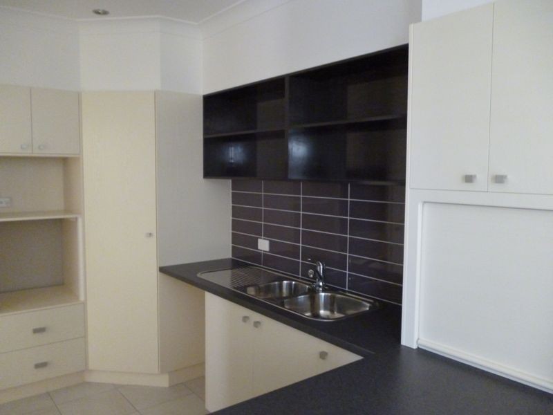 16/2-8 Dia Street, Dubbo NSW 2830