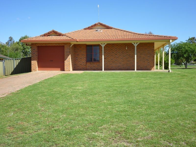 95 Murrayfield Drive, Dubbo NSW 2830