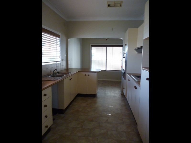 69 Dalton Street, Dubbo NSW 2830