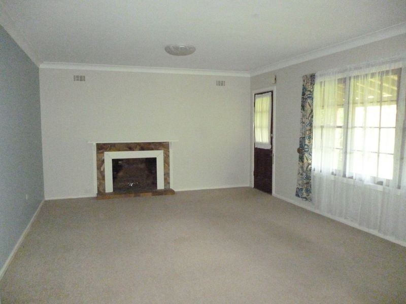 21 Hazelwood Drive, Dubbo NSW 2830