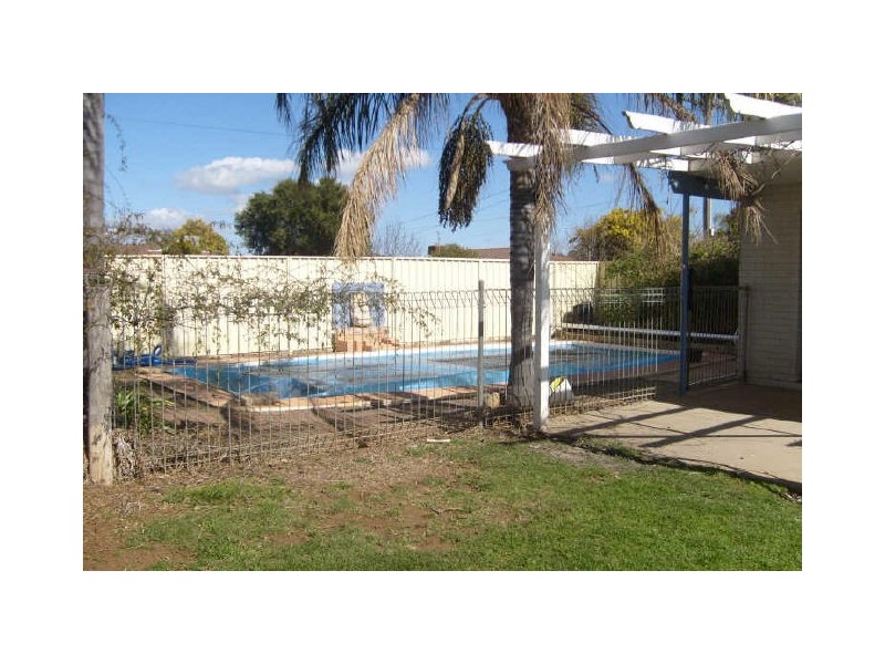 24 Villiers Avenue, Dubbo NSW 2830
