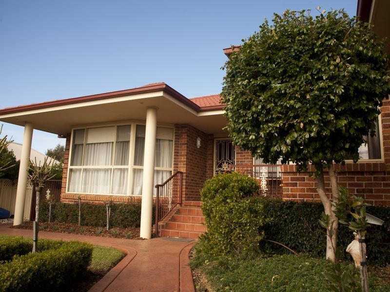 27 Englewood Avenue, Dubbo NSW 2830