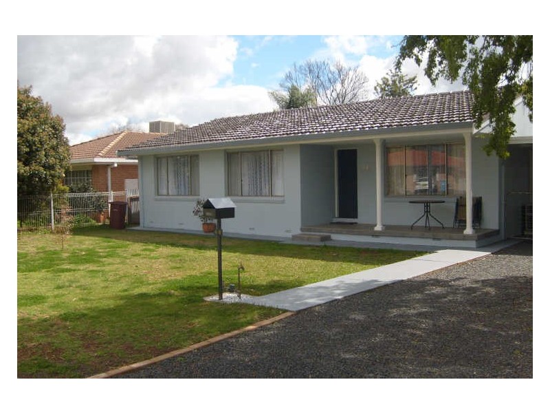 44 Sturt Circle, Dubbo NSW 2830