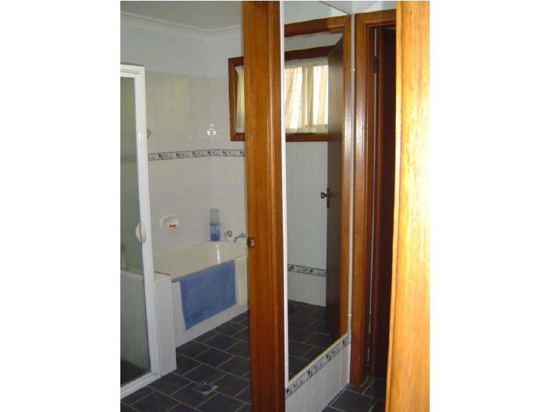 18 Moonah Street, Dubbo NSW 2830