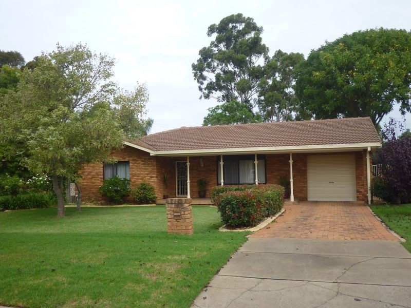 13 Allandale Drive, Dubbo NSW 2830