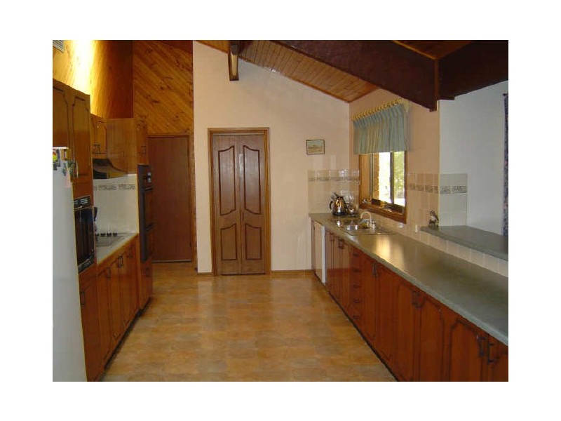 4 Lakeland Drive, Dubbo NSW 2830