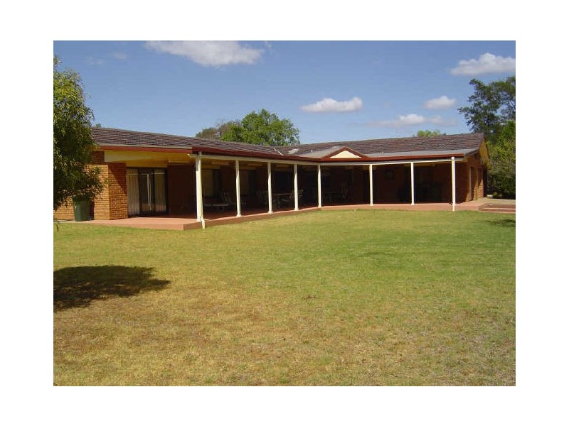 4 Lakeland Drive, Dubbo NSW 2830