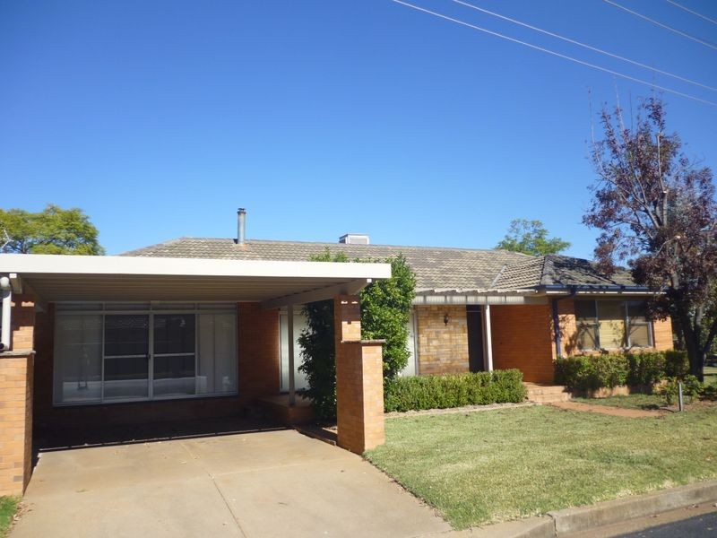 32 Crown Street, Dubbo NSW 2830