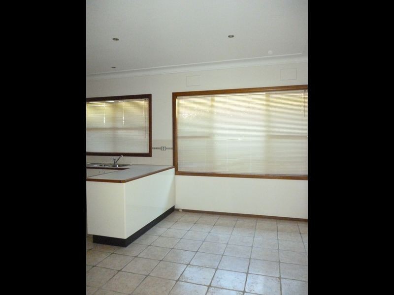 32 Crown Street, Dubbo NSW 2830