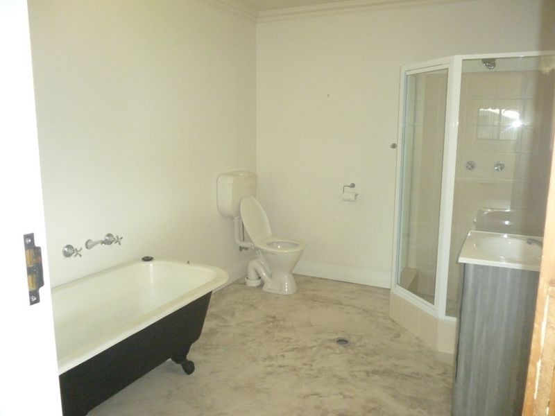 10 Charlotte Street, Dubbo NSW 2830