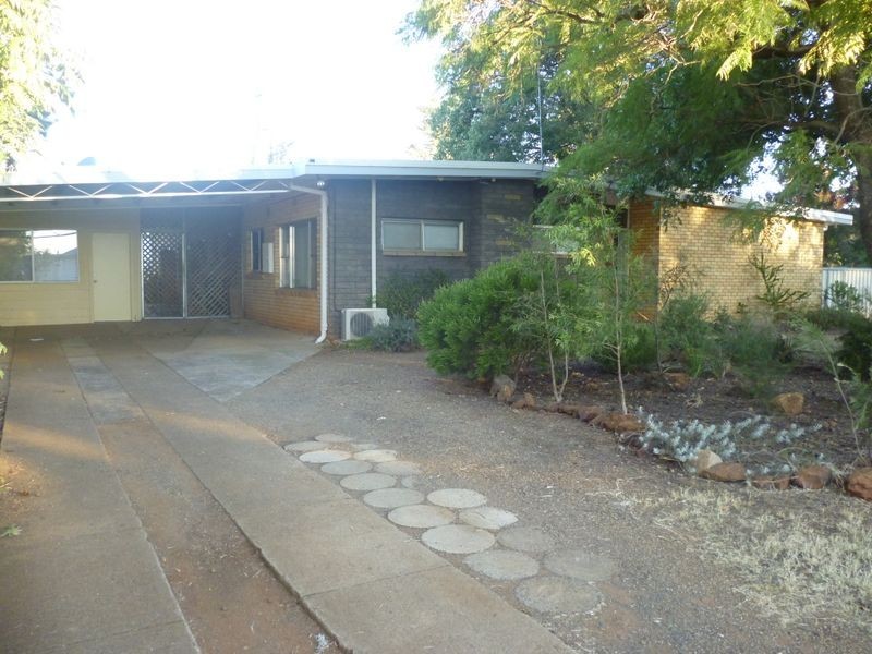 14 Trelanvean Street, Dubbo NSW 2830