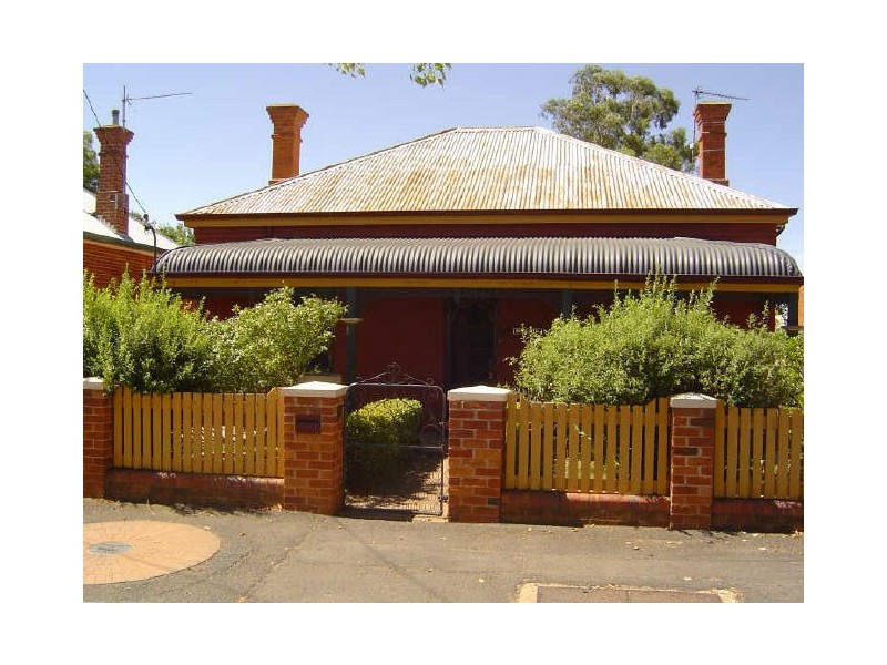 114 Bultje Street, Dubbo NSW 2830