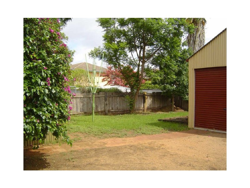 114 Bultje Street, Dubbo NSW 2830
