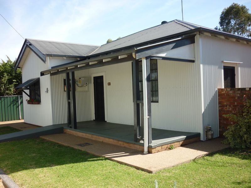 10 Charlotte Street, Dubbo NSW 2830