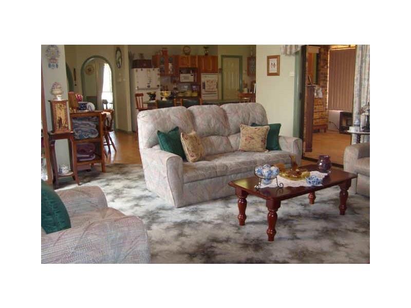 18 Websdale Drive, Dubbo NSW 2830