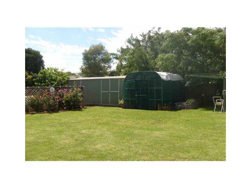 18 Websdale Drive, Dubbo NSW 2830