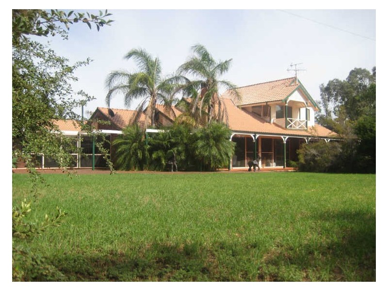 106 Warren Road, Narromine NSW 2821