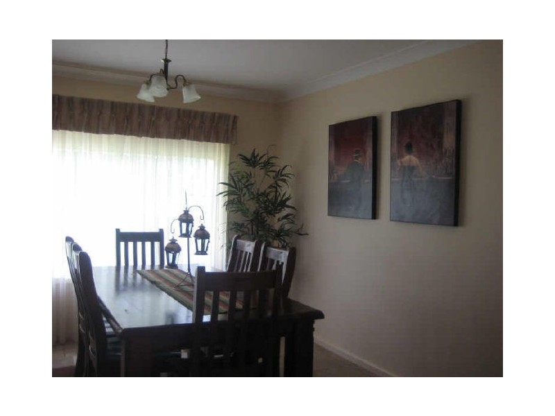 7 Trafalgar Place, Dubbo NSW 2830