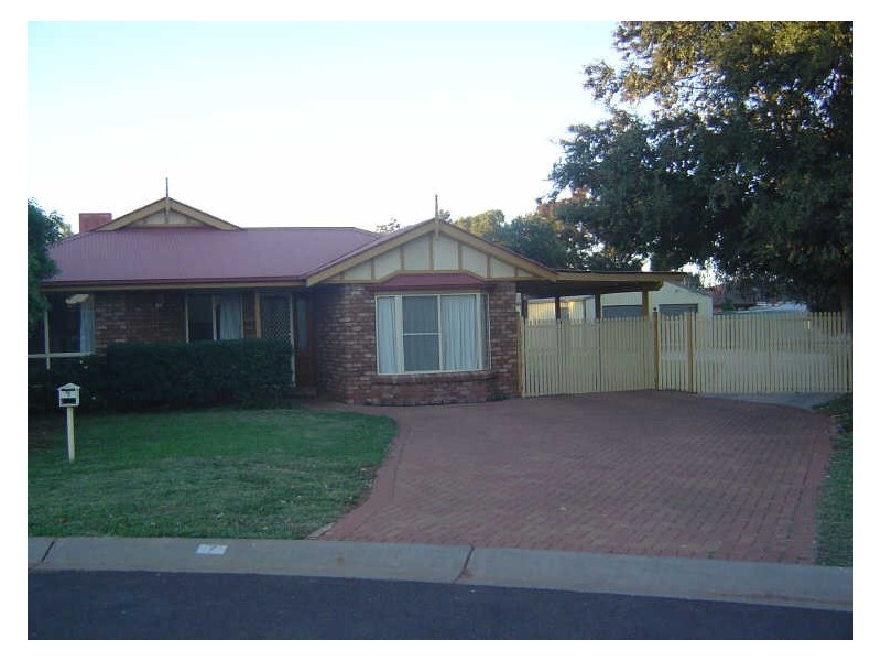 7 Gungurru Close, Dubbo NSW 2830