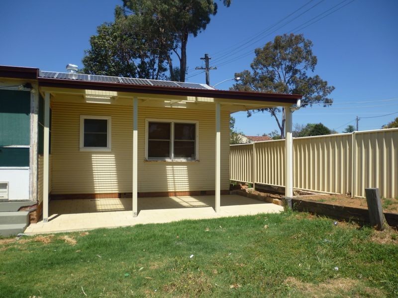 6 Laughton Street, Dubbo NSW 2830