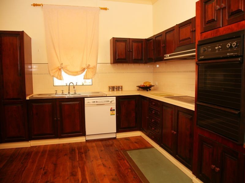 380 Macquarie Street, Dubbo NSW 2830