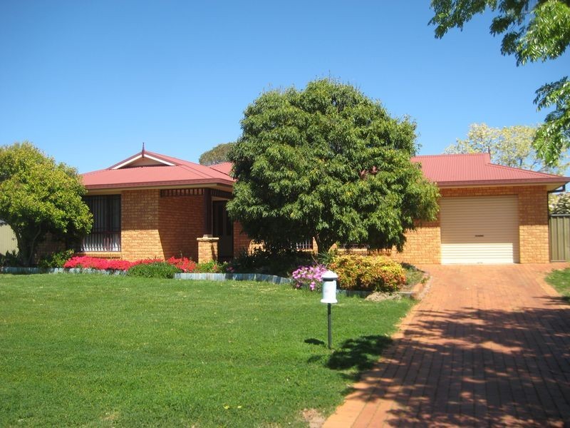 78 Murrayfield Drive, Dubbo NSW 2830